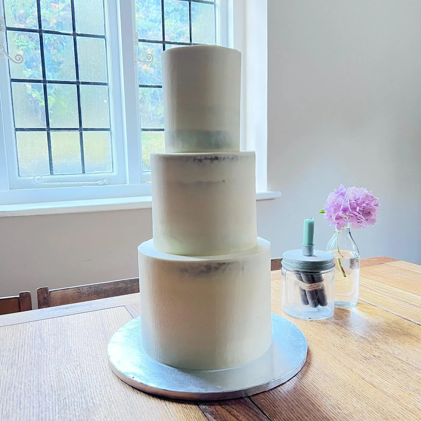 Custom cake design by Sarah Bakes Cakes - Gallery image 2